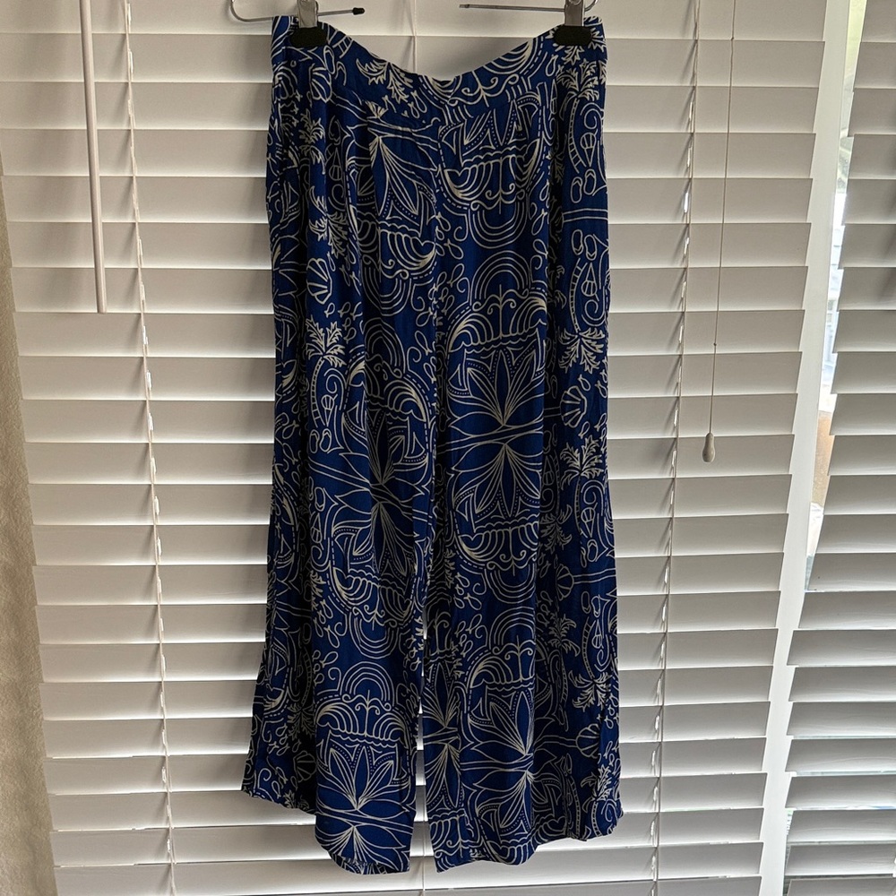 Ava Sky Blue and White Pants